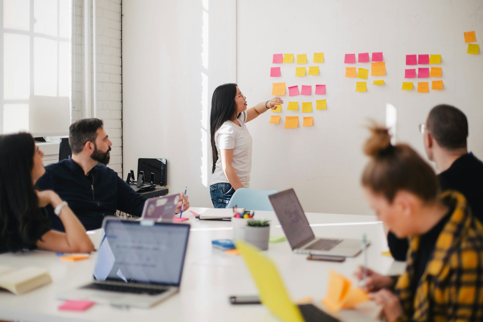 Pay-Per-Hour Digital Consultancy & Go-To-Market Strategy